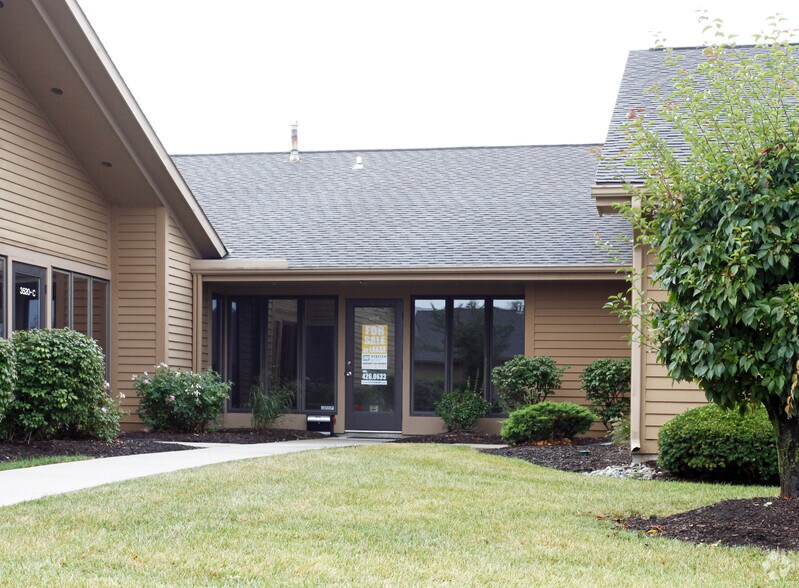 3518 Stellhorn Rd, Fort Wayne, IN 46815