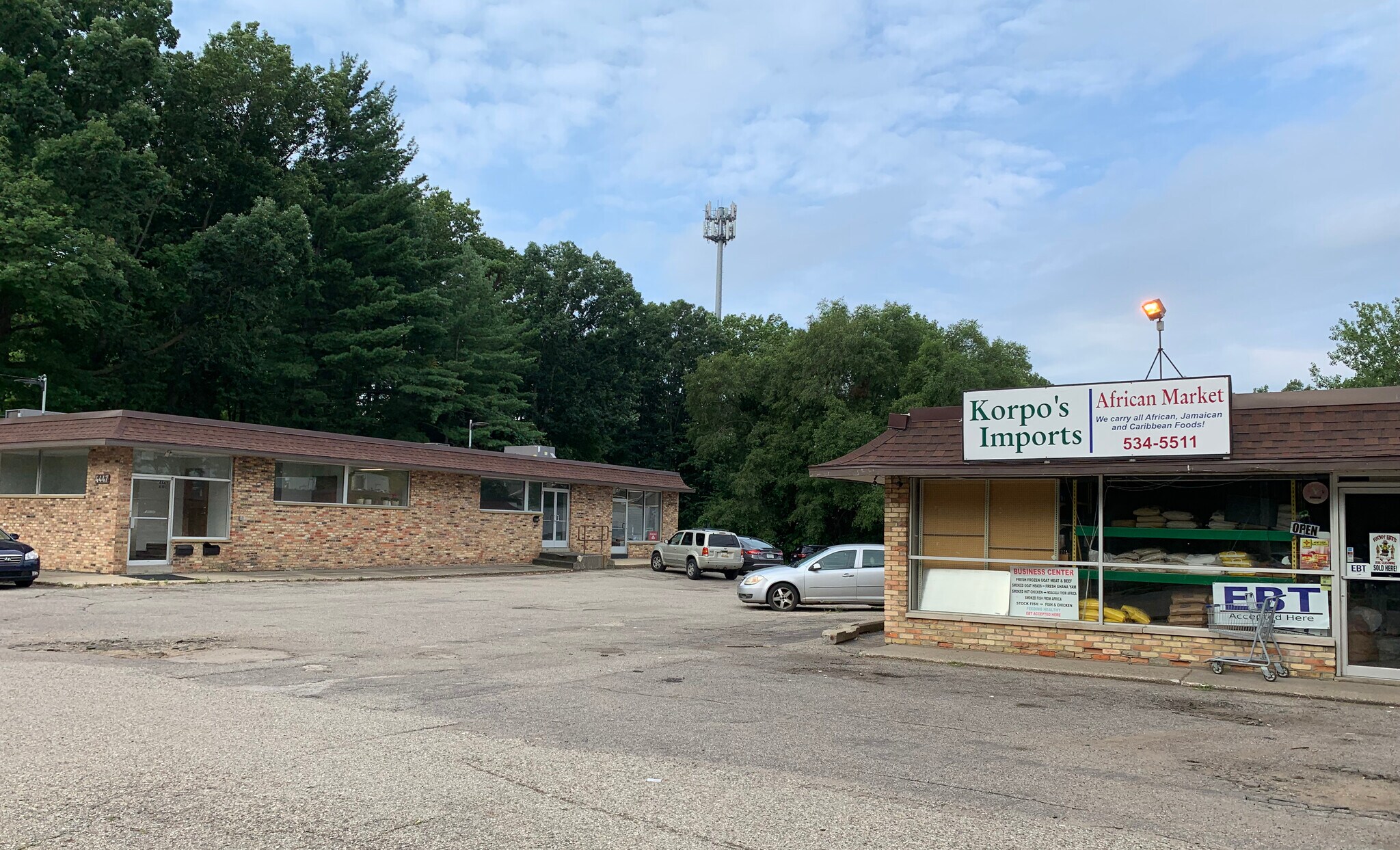 4439 Eastern Ave, Grand Rapids, MI for sale Building Photo- Image 1 of 1