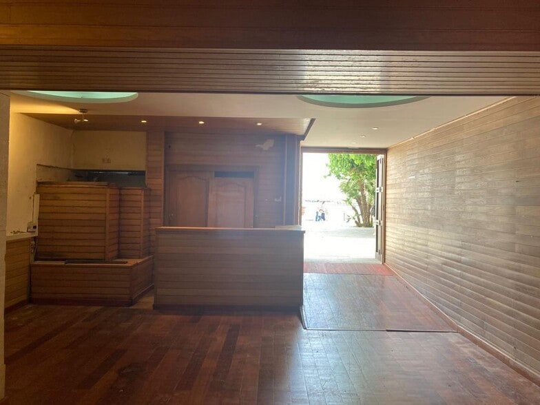 Retail in Eivissa for sale - Building Photo - Image 1 of 21