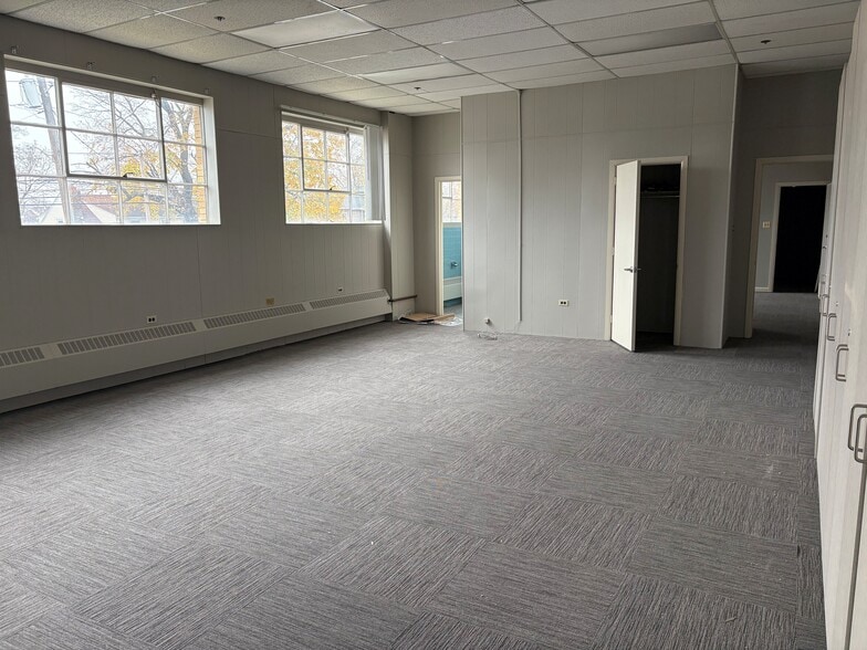 950 Jennings St, Bethlehem, PA for lease - Building Photo - Image 3 of 13