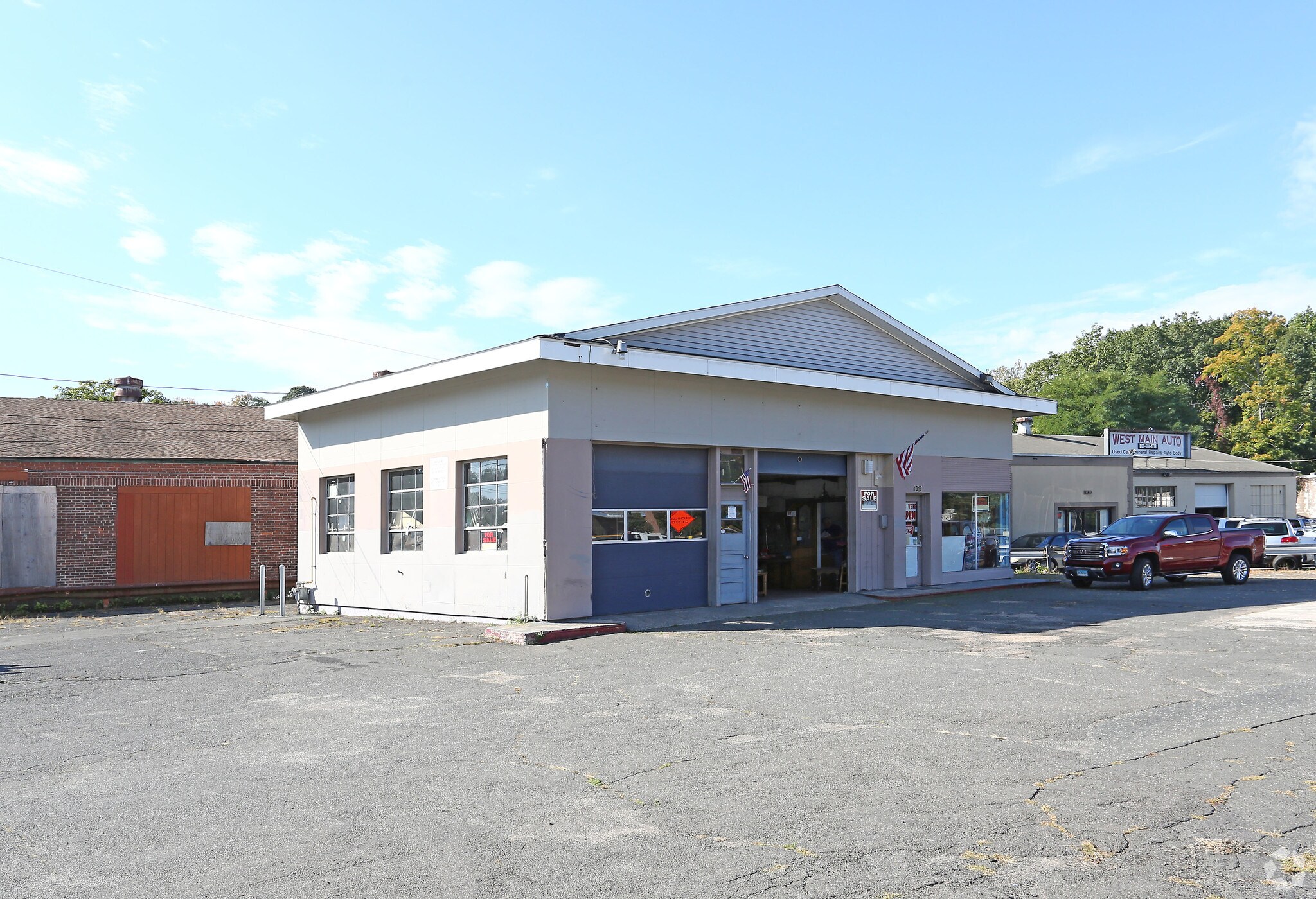 1010 W Main St, New Britain, CT for sale Primary Photo- Image 1 of 1