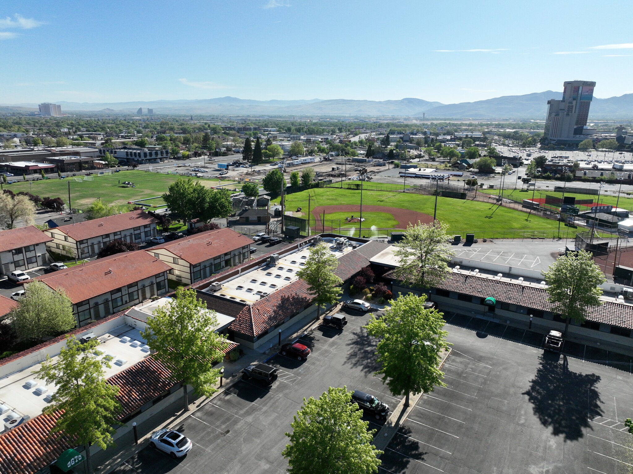 3680 Grant Dr, Reno, NV for lease Building Photo- Image 1 of 6