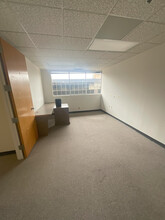 1718-1720 NW Peachtree St, Atlanta, GA for lease Interior Photo- Image 2 of 3