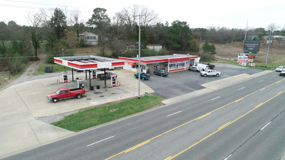 2747 Airport Rd, Hot Springs, AR for sale - Building Photo - Image 1 of 1