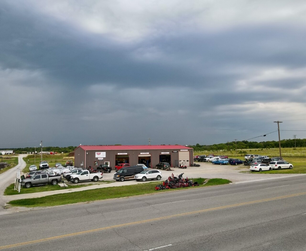 2275 E Main St, Davis, OK for sale Primary Photo- Image 1 of 1