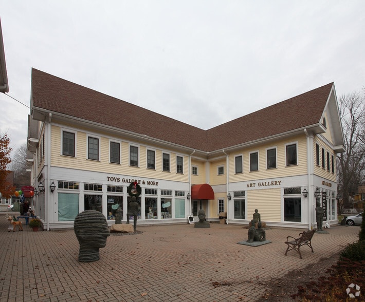 27 N Main St, Kent, CT for sale - Primary Photo - Image 1 of 1