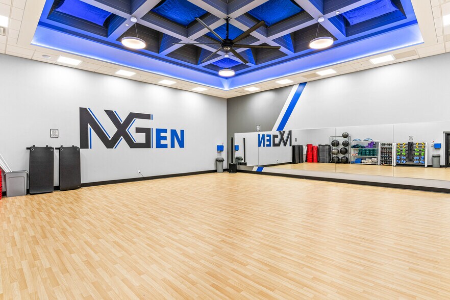 75 Northport Dr, Portland, ME for lease - Building Photo - Image 3 of 12