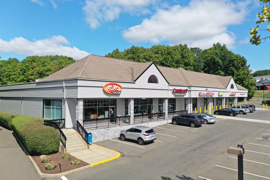 447 Monroe Tpke, Monroe, CT for lease - Building Photo - Image 1 of 11