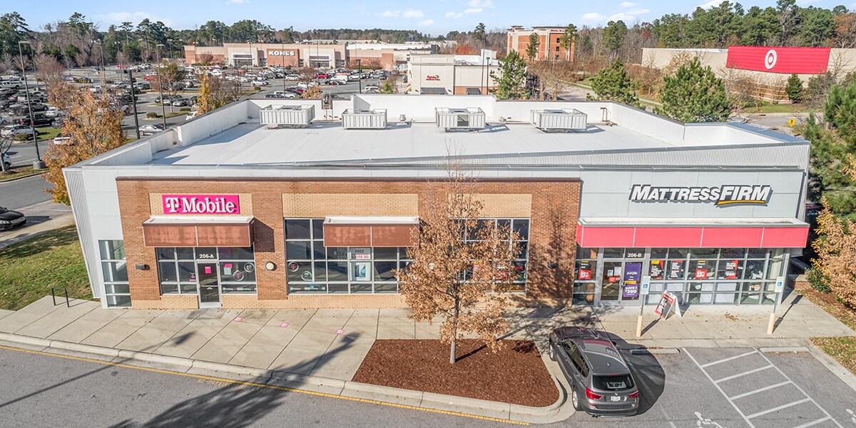 206 Hinton Oaks Blvd, Knightdale, NC 27545 Retail for Sale