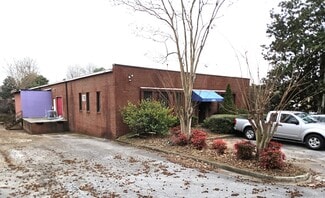 More details for 2620 Park Central Blvd, Decatur, GA - Flex for Sale