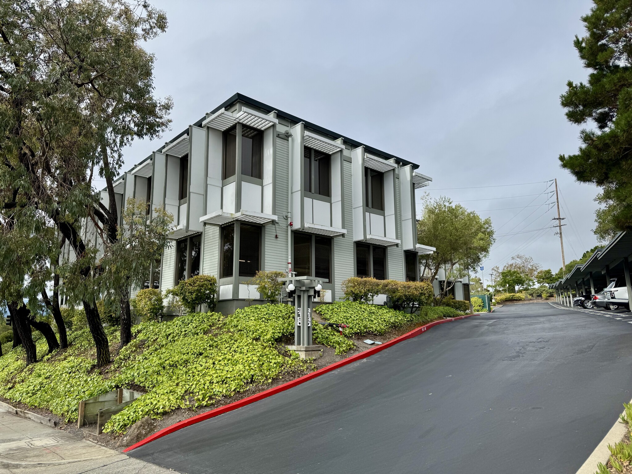 3190 Clearview Way, San Mateo, CA for lease Building Photo- Image 1 of 6
