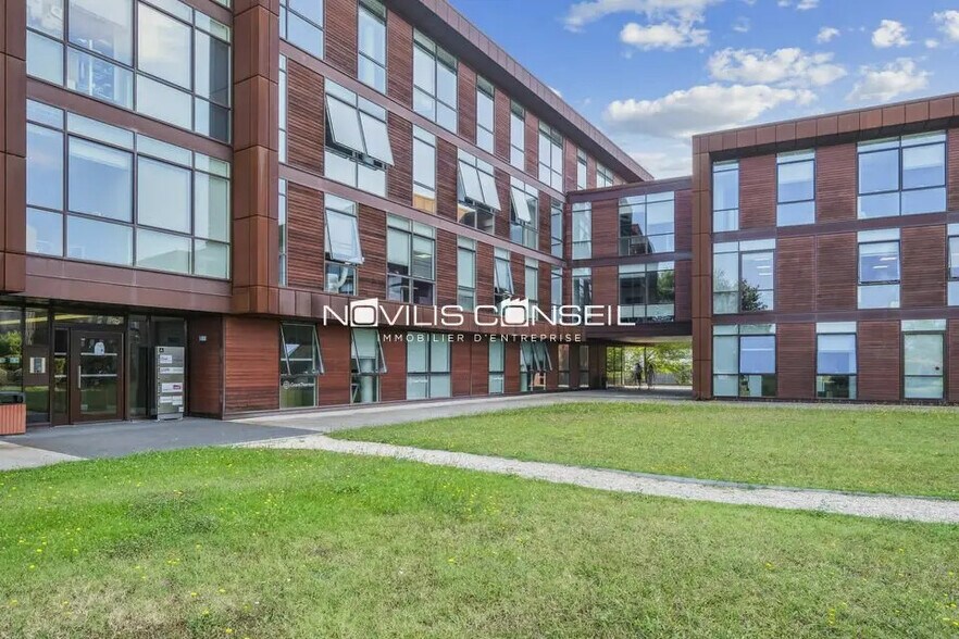 Office in Balma for lease - Building Photo - Image 2 of 8