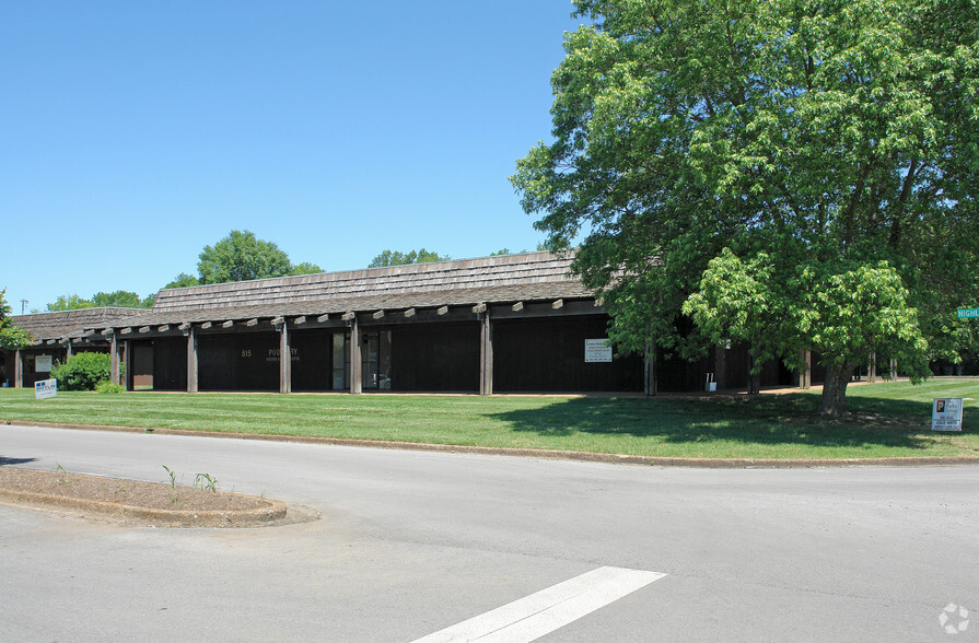 515-517 Highland Ter, Murfreesboro, TN for lease - Building Photo - Image 3 of 3