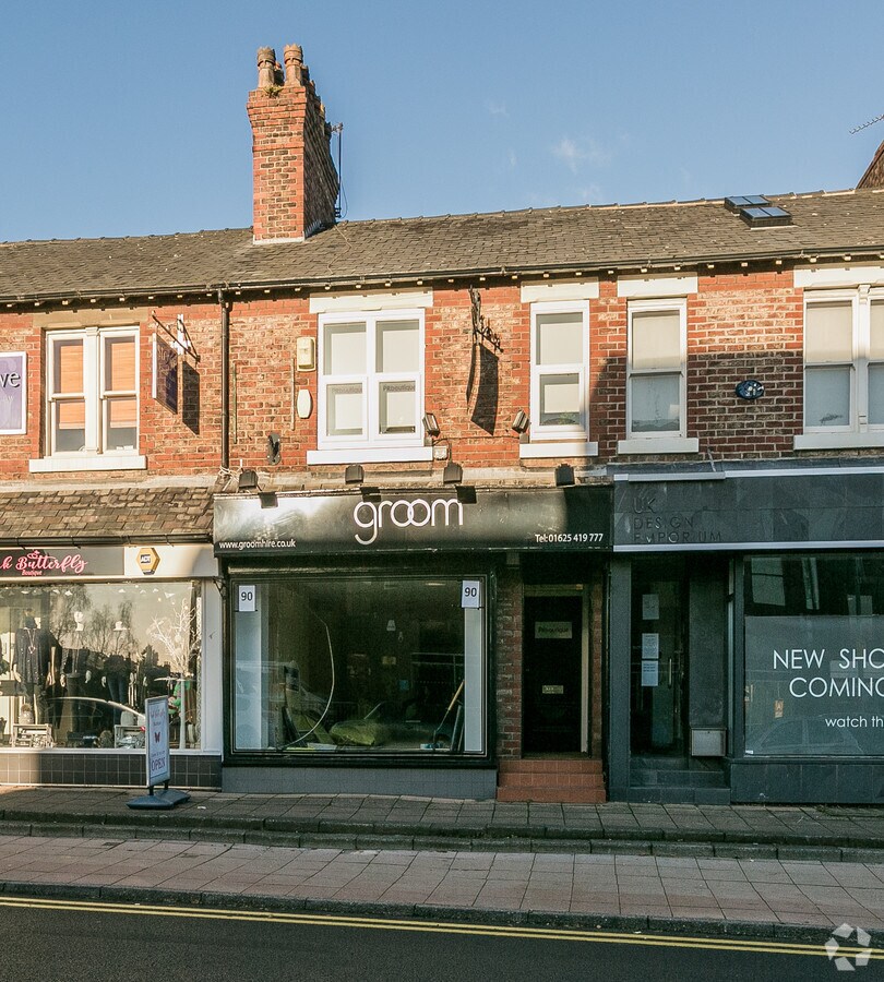 90 Water Ln, Wilmslow, SK9 5BB