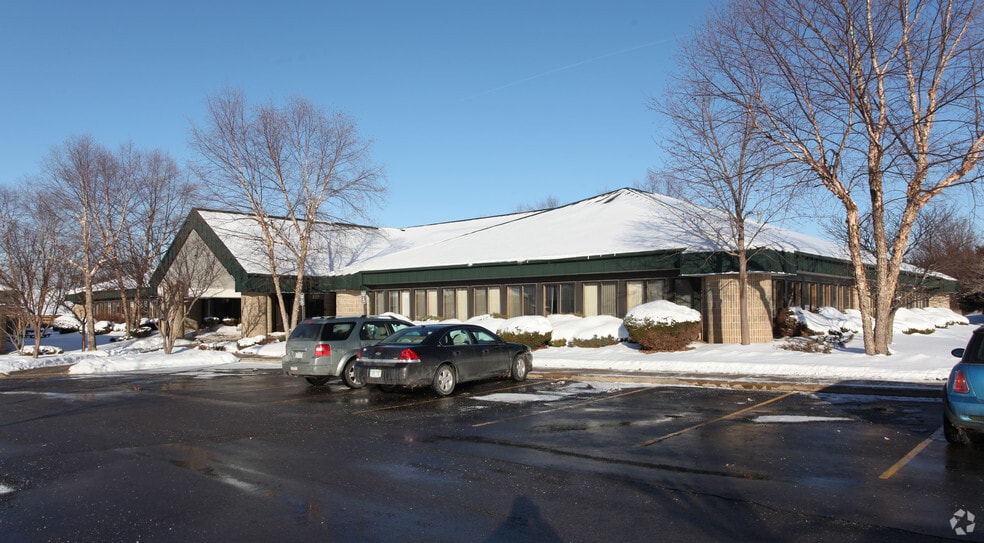 2121 University Park Dr, Okemos, MI for sale - Primary Photo - Image 1 of 1