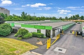 More details for 2870 Gessner Rd, Houston, TX - Multiple Space Uses for Lease