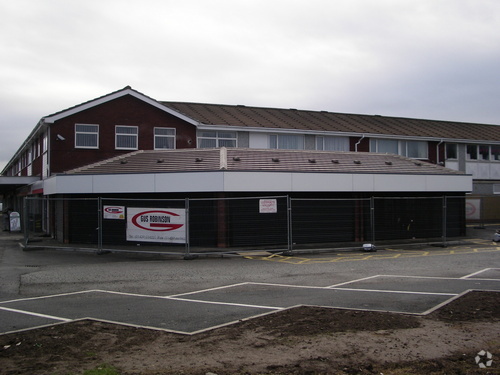 48-68 Elizabeth Way, Hartlepool for lease - Building Photo - Image 2 of 5