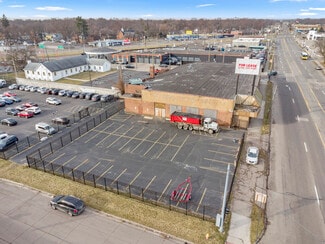 More details for 24501 W 7 Mile Rd, Detroit, MI - Retail for Lease