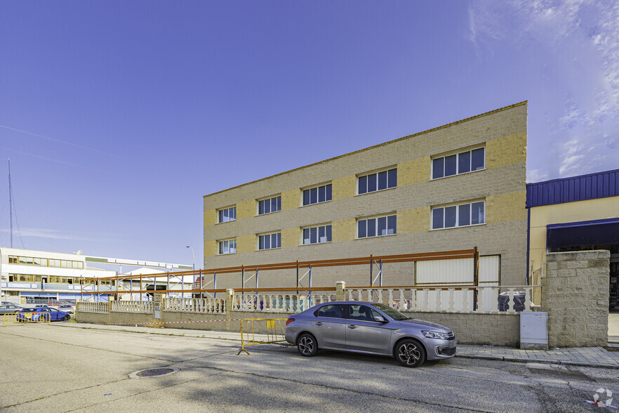 Calle de Franklin, 3, Getafe, Madrid for sale - Building Photo - Image 2 of 5