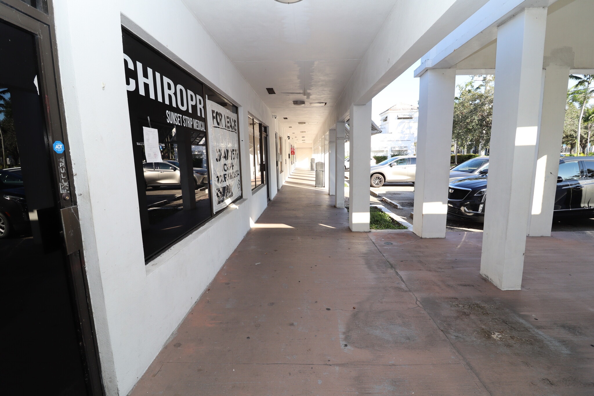 6731-6755 Sunset Strip, Sunrise, FL 33313 - Sunset Shopping Center II - Bravo Supermarket Sunset Strip Sunrise Fl