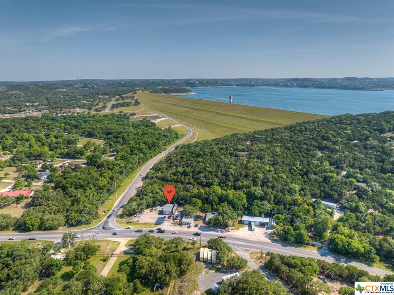 14501 FM 306, Canyon Lake, TX for sale - Primary Photo - Image 1 of 1