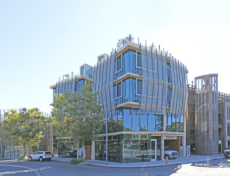 102 University Ave, Palo Alto, CA for lease - Primary Photo - Image 1 of 2