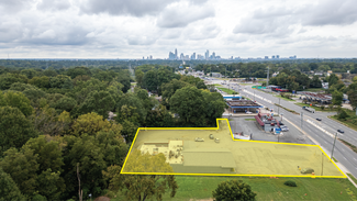 More details for 3930 Brookshire Blvd, Charlotte, NC - Retail for Sale