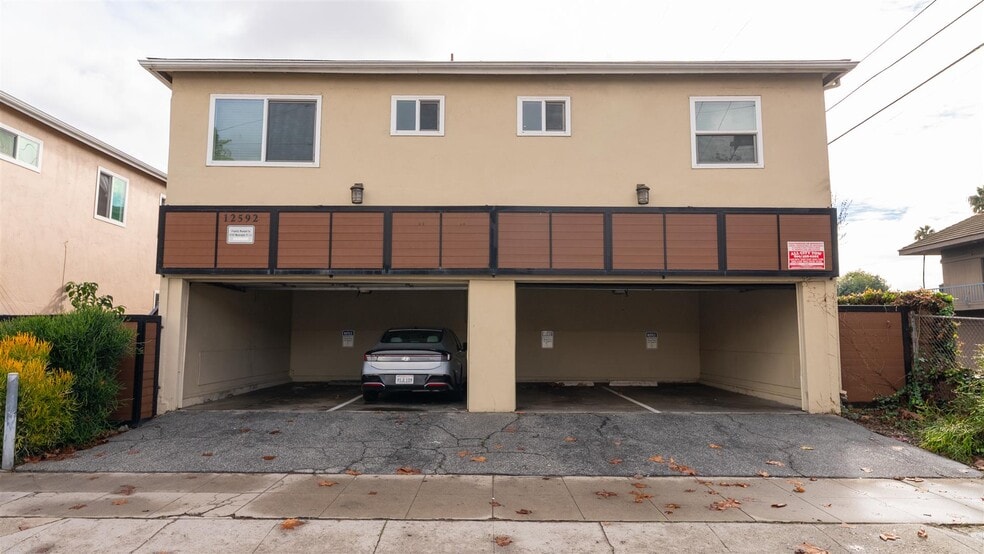 12592 Washington Pl, Los Angeles, CA for sale - Building Photo - Image 2 of 34