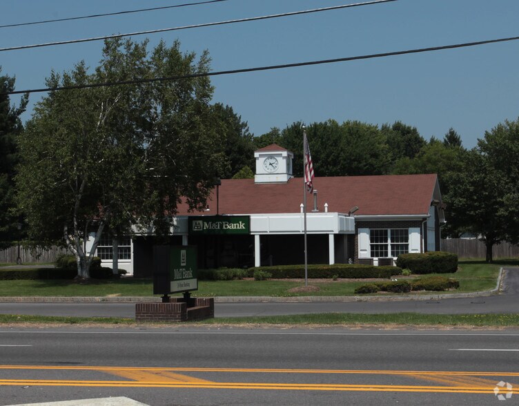 7538 Oswego Rd, Liverpool, NY for sale - Primary Photo - Image 1 of 1