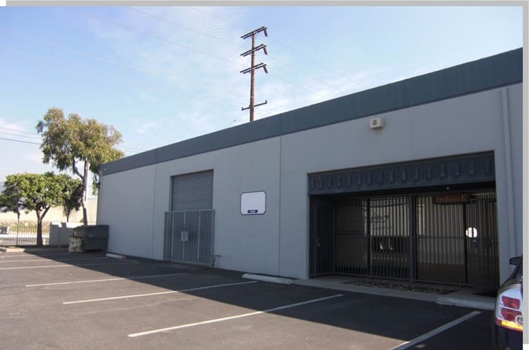1412-1422 Arrow Hwy, Irwindale, CA for lease - Building Photo - Image 2 of 7