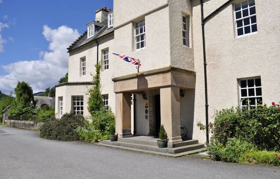 Main St, Aberfeldy for sale - Primary Photo - Image 1 of 1