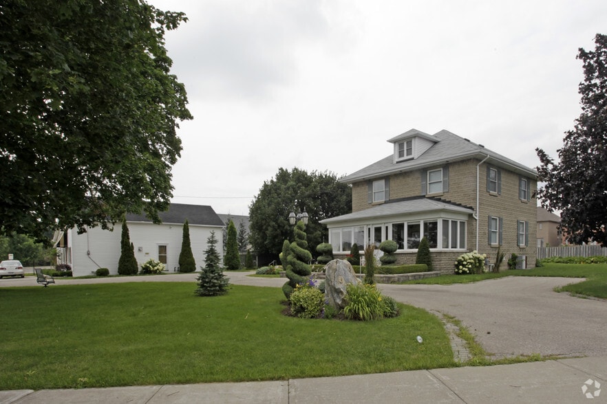 1350 Langstaff Rd, Vaughan, ON for lease - Primary Photo - Image 1 of 2