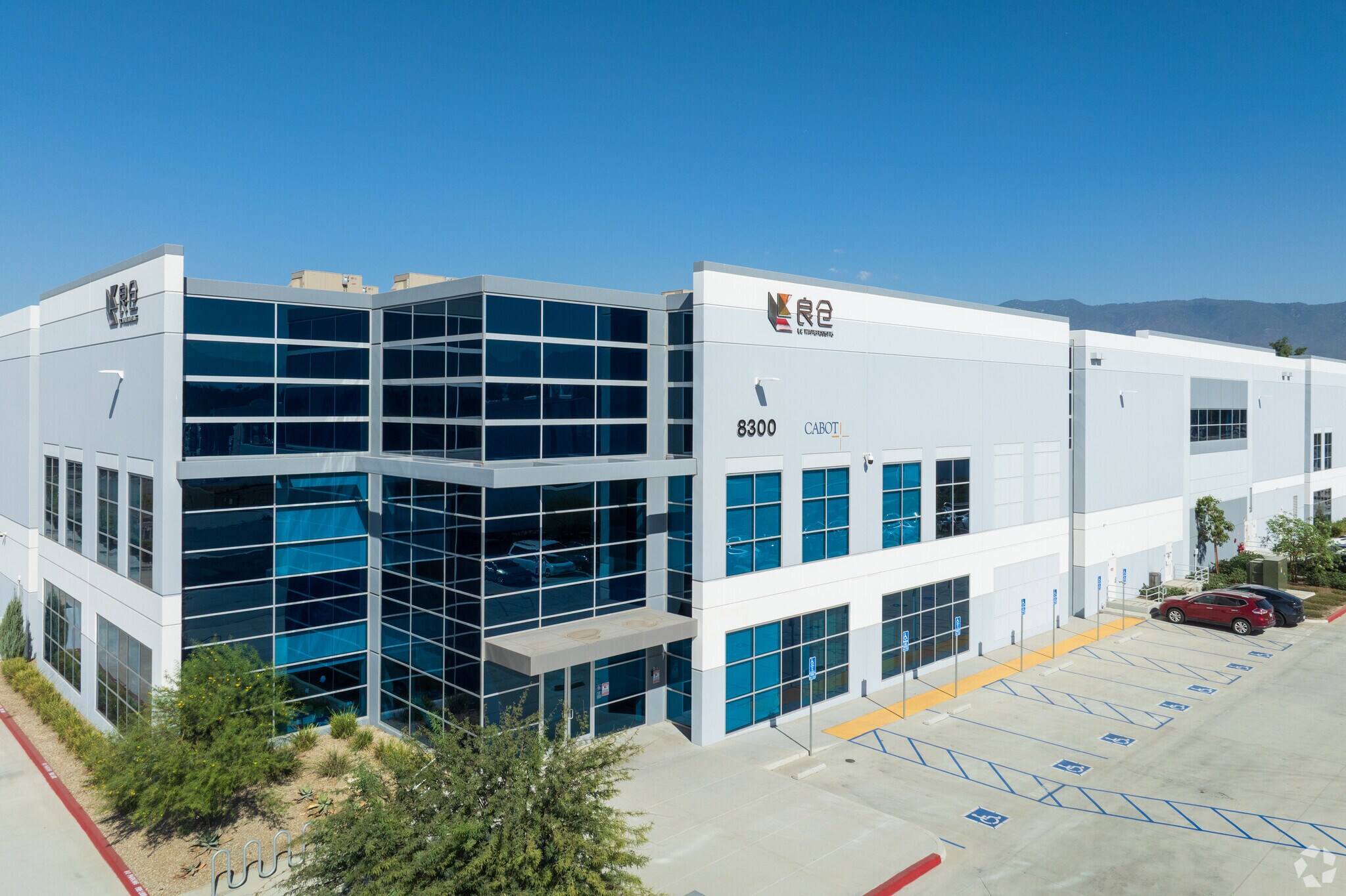 8300 Almeria Ave, Fontana, CA for sale Primary Photo- Image 1 of 1