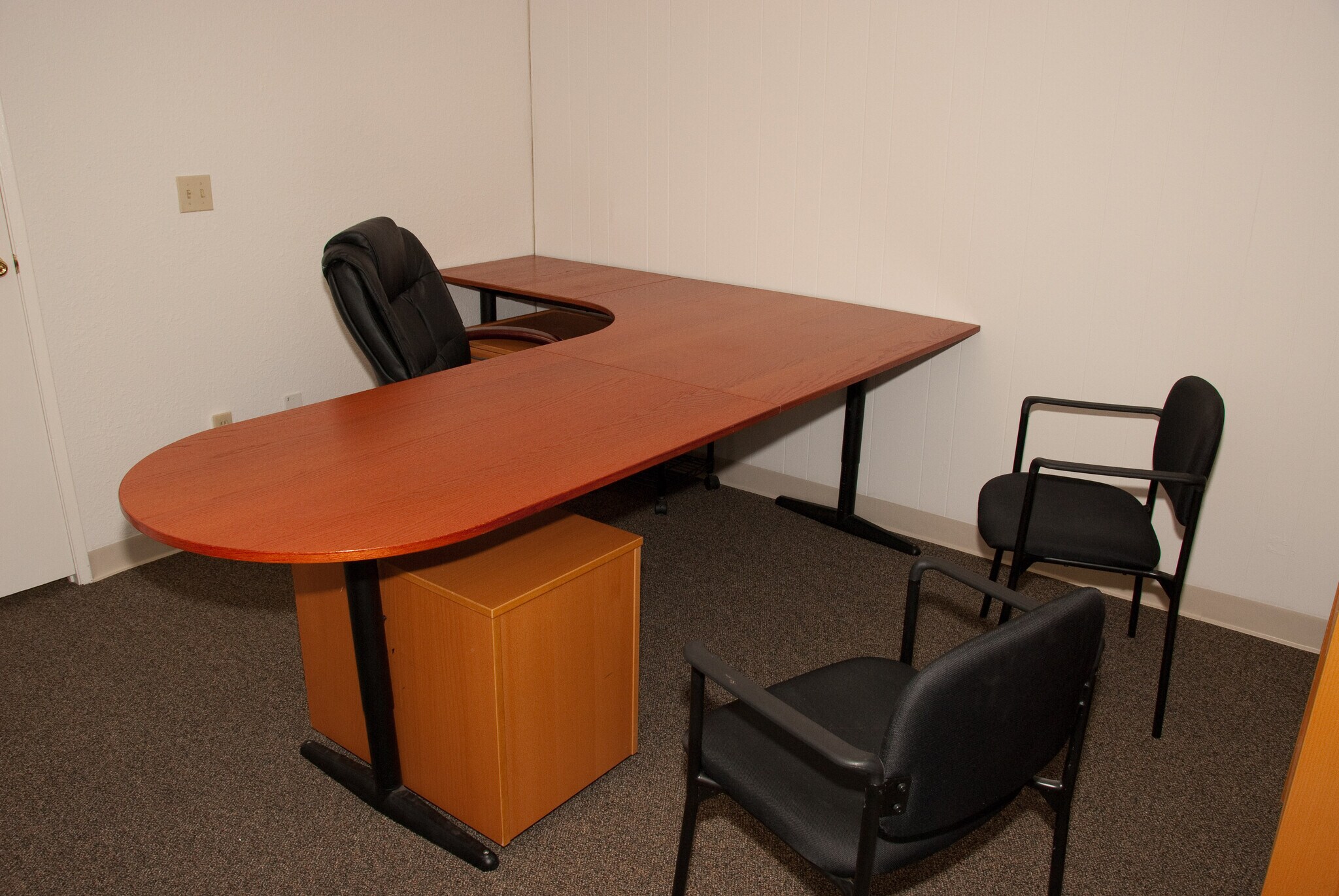2171 S El Camino Real, Oceanside, CA for lease Interior Photo- Image 1 of 3