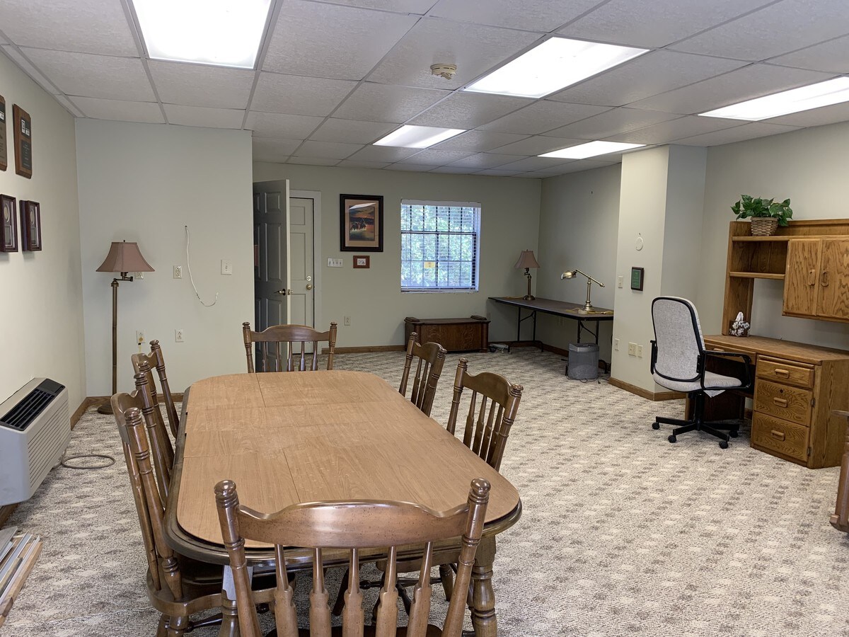 109 Main St, Bogart, GA 30622