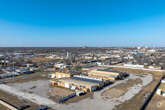3101 Armory Rd, Wichita Falls, TX - AERIAL  map view