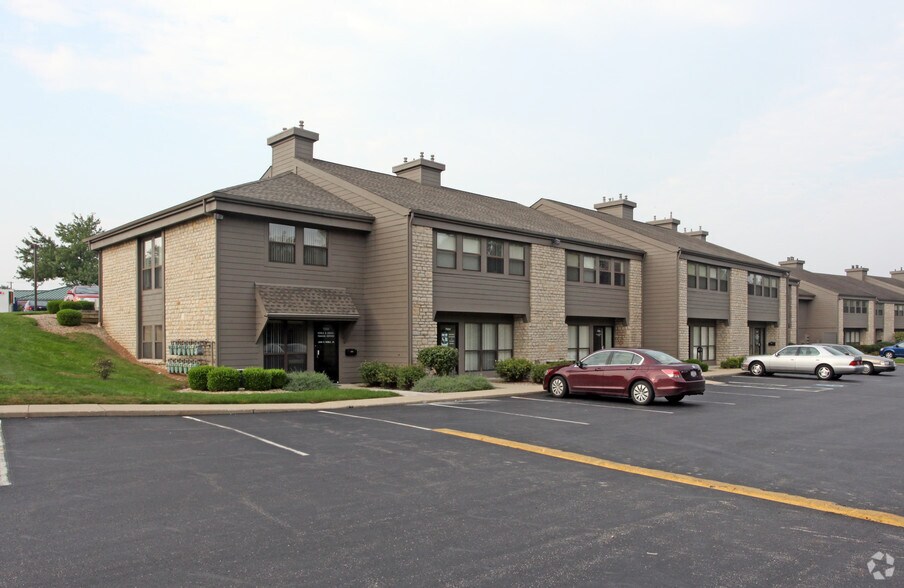 7546 Slate Ridge Blvd, Reynoldsburg, OH 43068