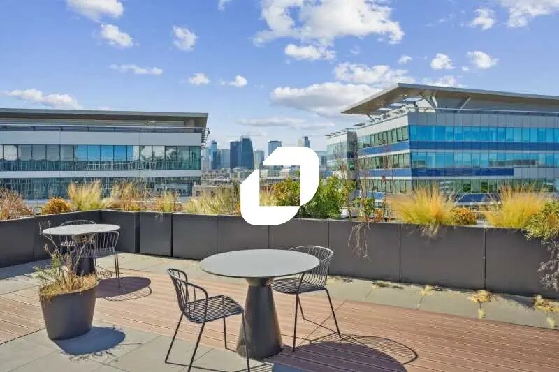 Office in Colombes for sale Building Photo- Image 1 of 14