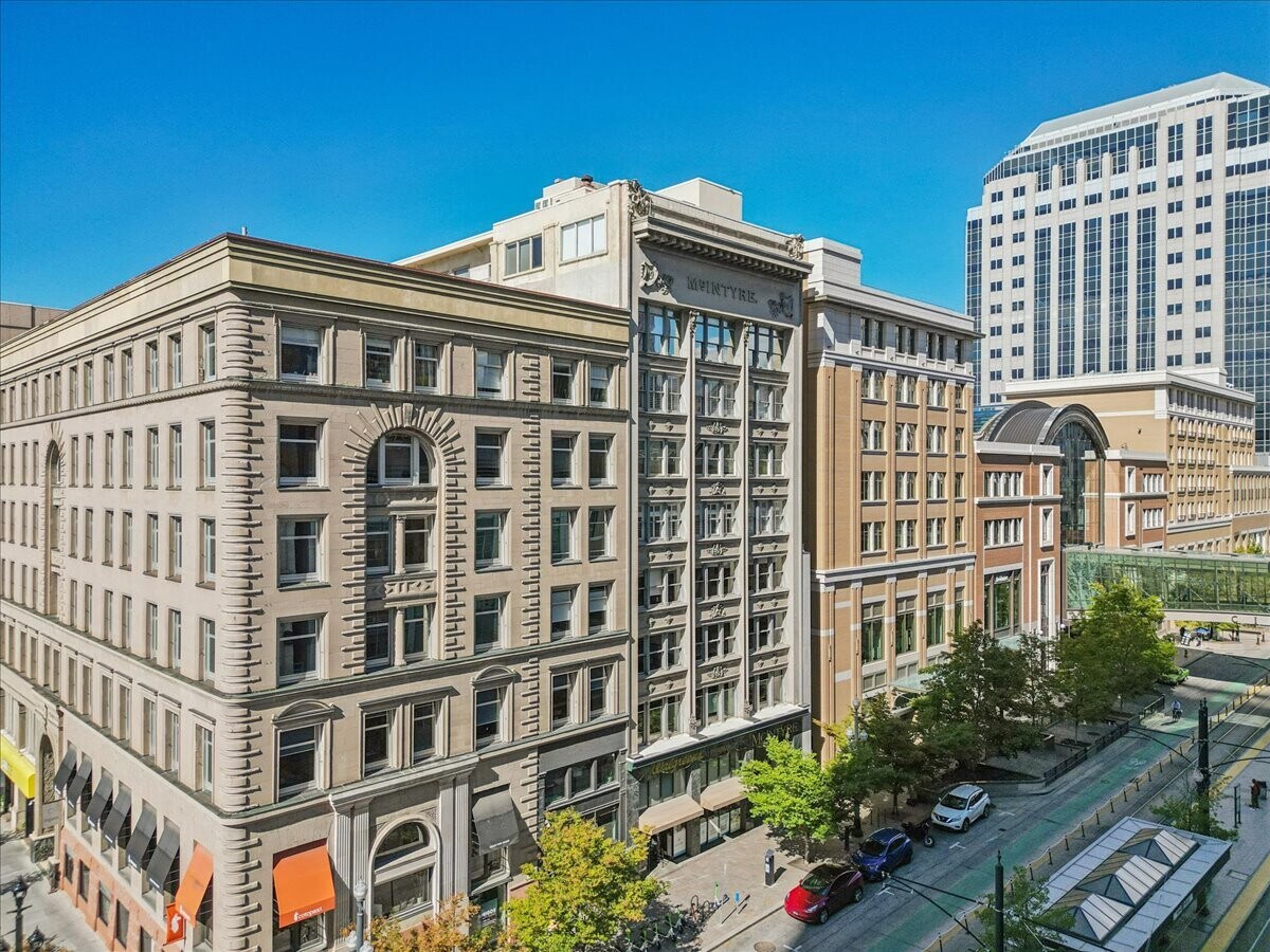 68 S Main St, Salt Lake City, UT 84101 - Unit 3rd - - Interior Photo - Image 1 of 12