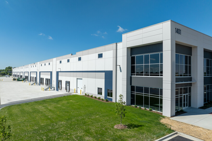 Batavia Logistics Center - Commercial Real Estate