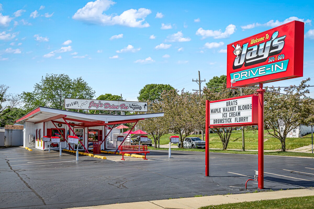 107 W Washington St, Oregon, IL for sale Building Photo- Image 1 of 1