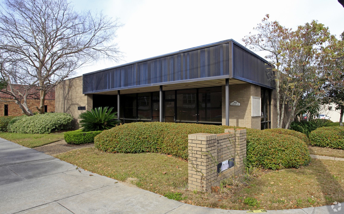 300 N Ashley, Valdosta, GA 31601