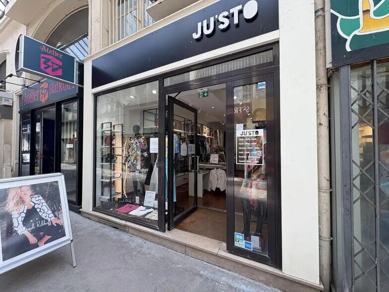 Retail in Reims for lease - Building Photo - Image 1 of 5