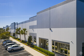 More details for 7908-7936 Eagle Palm Dr, Riverview, FL - Industrial for Lease