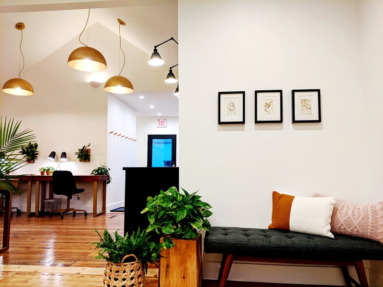 2 E West St, Troy, OH for lease - Interior Photo - Image 3 of 12