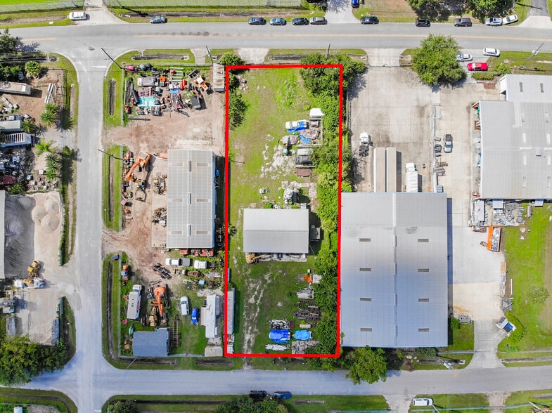 3110 38th St, Orlando, FL for lease - Building Photo - Image 2 of 9