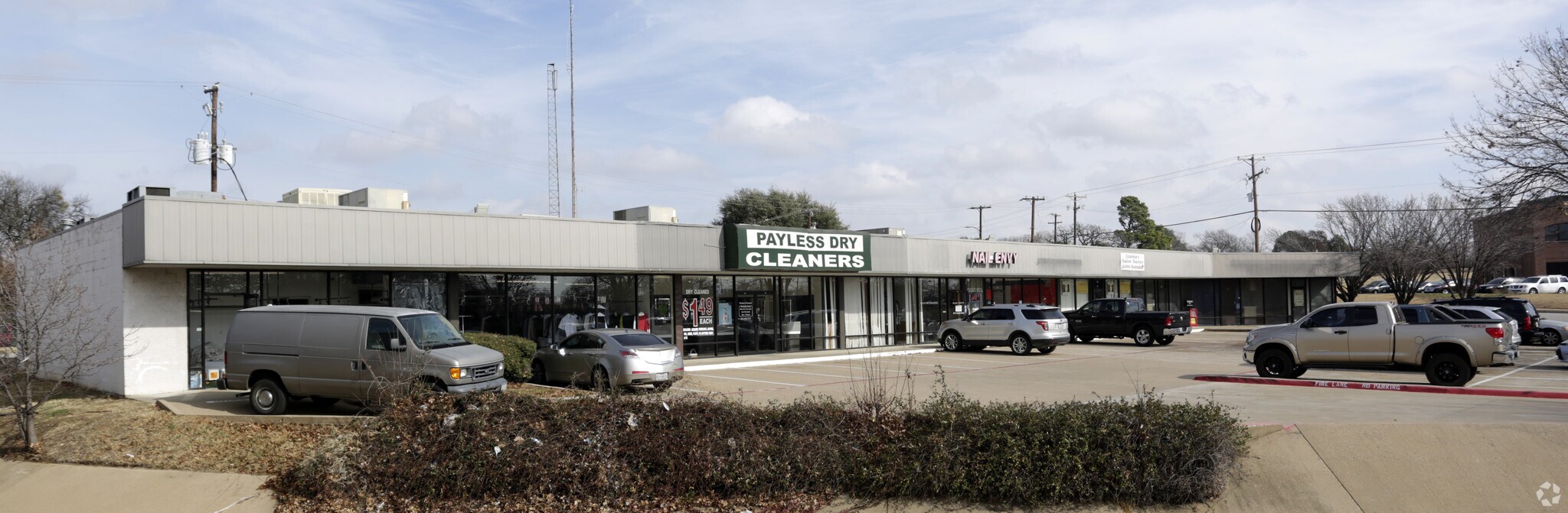 4004 Little Rd, Arlington, TX 76016