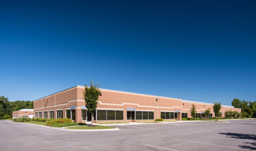 2 Crossing Way, Owings Mills, MD for lease Building Photo- Image 2 of 2