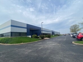 200-236 Turner Blvd, Saint Peters, MO for lease Interior Photo- Image 2 of 17
