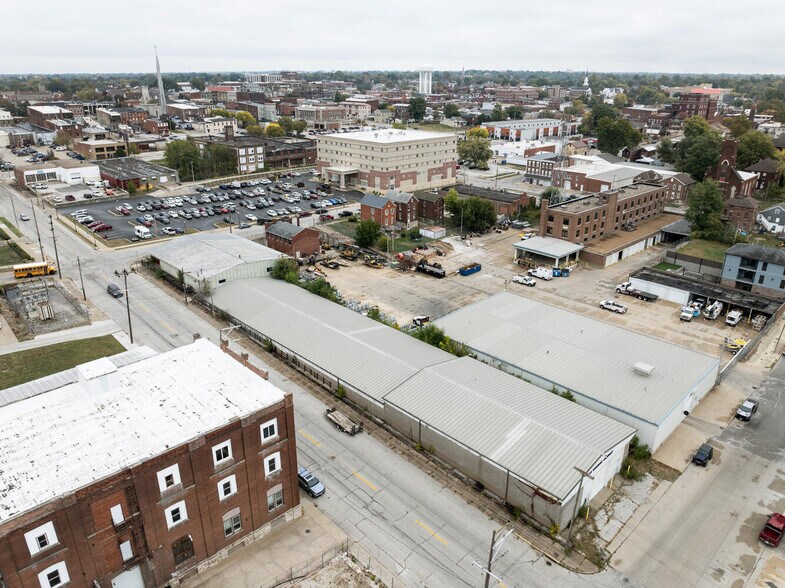 600 York St, Quincy, IL for sale - Building Photo - Image 2 of 29